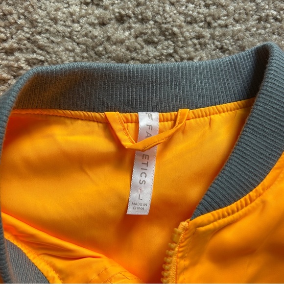 Fabletics Desert Sun Yellow Raincloud Grey Satin Bomber Jacket Size Large - Picture 10 of 16